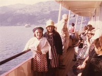 Susi und Esther auf dem See